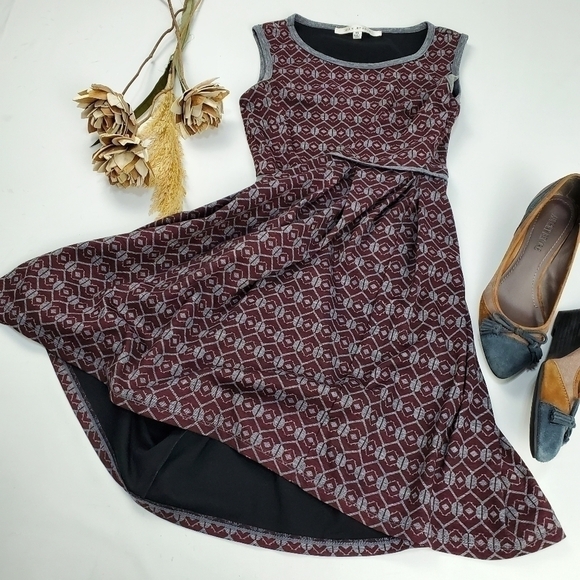 Max Studio Grey Red Flirty Fit and Flare Dress XS - Picture 6 of 9